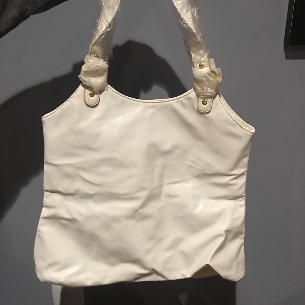 Urban Expressions tote brand new